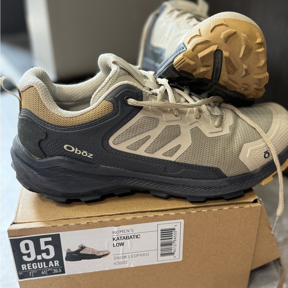 Cabela's Tan and Black Athletic Shoes with Durable Sole